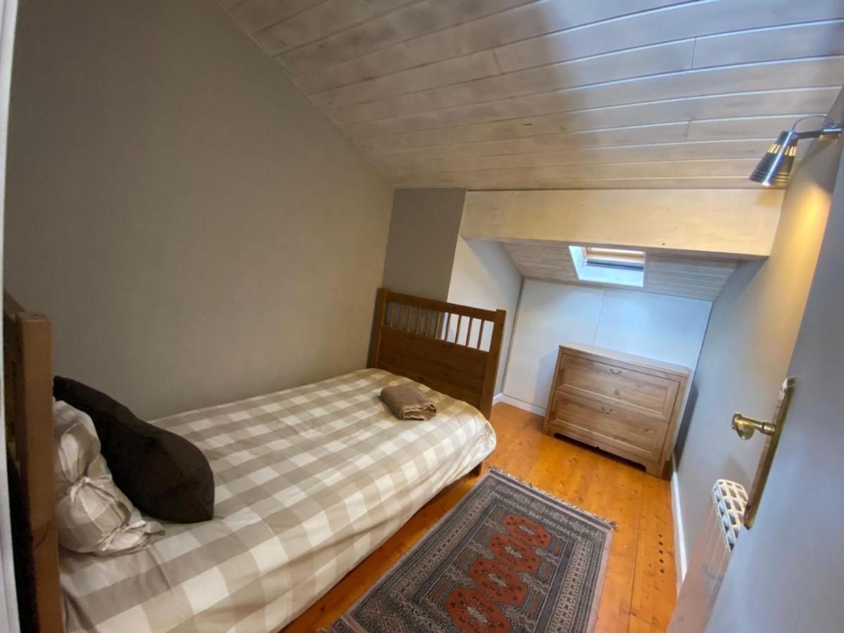 Ferienwohnung Acogedora Buardilla Duplex 6 Pax Incles Exterior foto