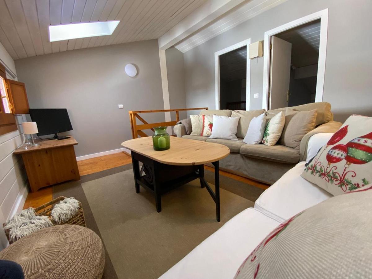 Ferienwohnung Acogedora Buardilla Duplex 6 Pax Incles Exterior foto